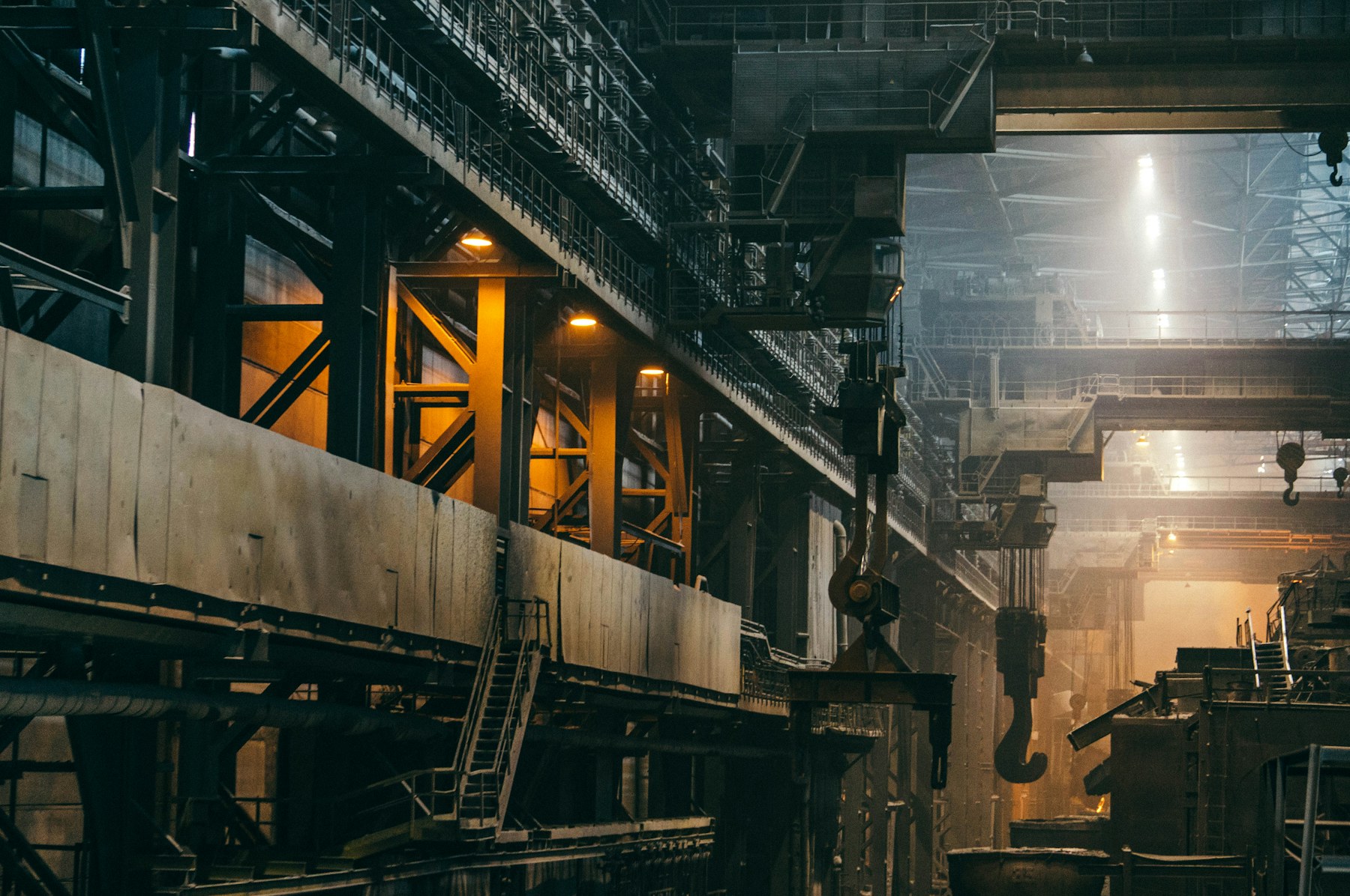 Modern industrial production facility supporting material supply